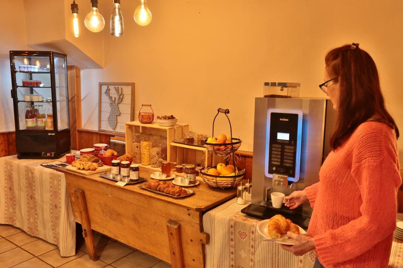 Hotel Restaurant Gites Les 5 Saisons Freissinieres Ngoại thất bức ảnh